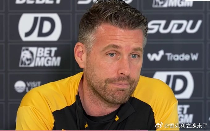 斯洛特表示，本赛季英超联赛对定位球的过度依赖并没有给他带来多少乐趣，你怎么看？爱