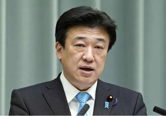 真够悬的，日本政府居然走到了这一步，再不想办法就要停摆，直接砸8.56万亿救急。