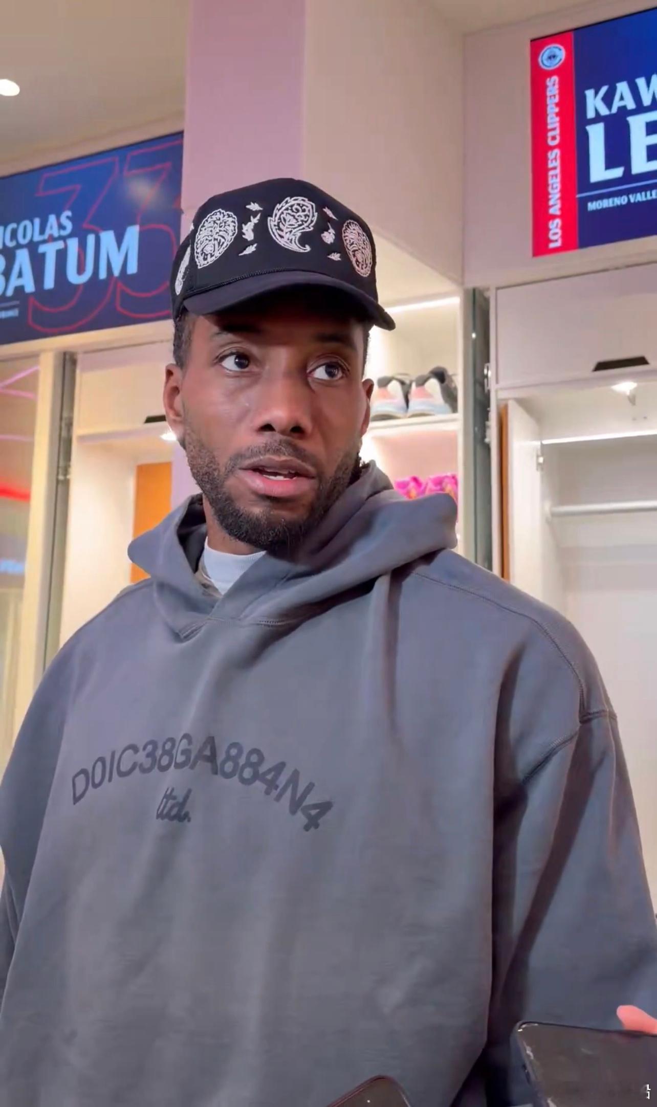 科怀·伦纳德表示，泰伦·卢起初并不相信他能做到场均出手12记三分：“我跟泰伦说我