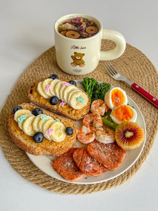 元气brunch🍌花生酱香蕉三明治拼盘🥪花茶🍵