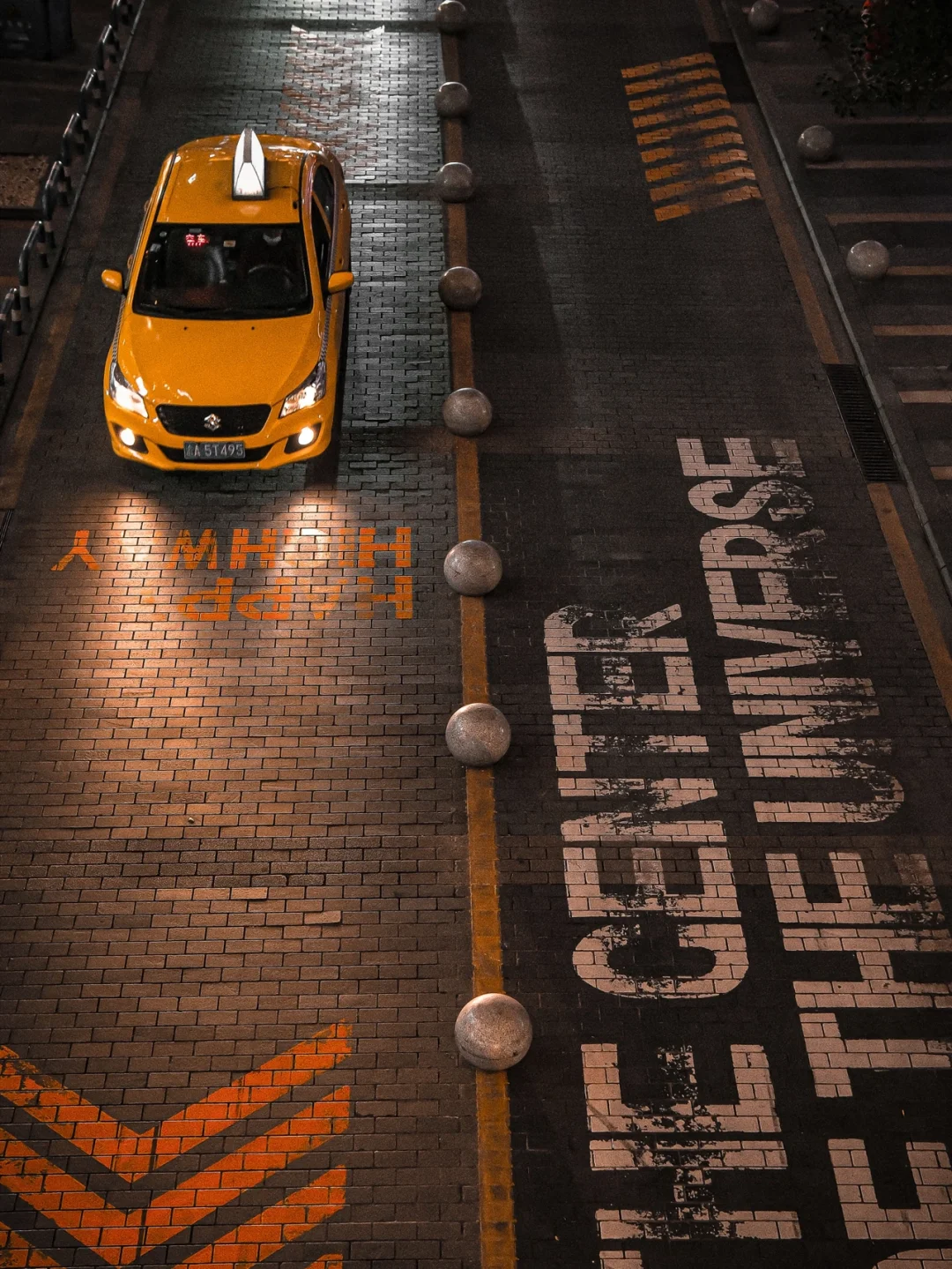 龙湖时代天街也能拍出曼哈顿即视感