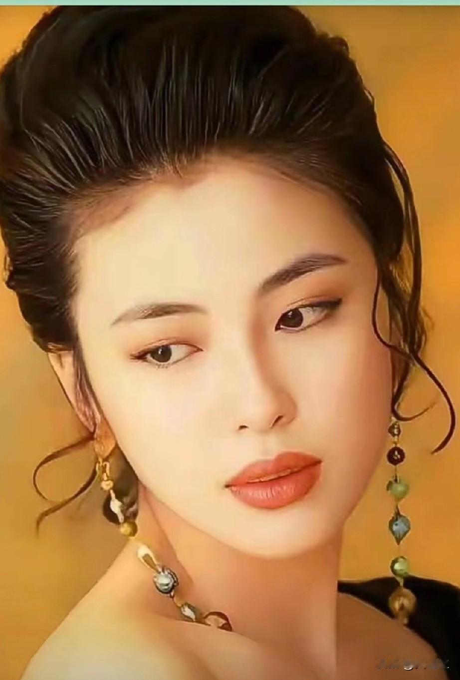 天王嫂罗美薇，年轻时的盛世美颜香港明星旧照一刷就沦陷！罗美薇的清纯灵动，妥妥的八