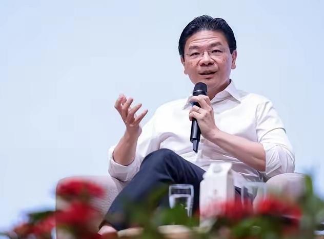 6月8日，新加坡报业俱乐部的对话会上，黄循财在台上回望了一段“旧账”。

他说，