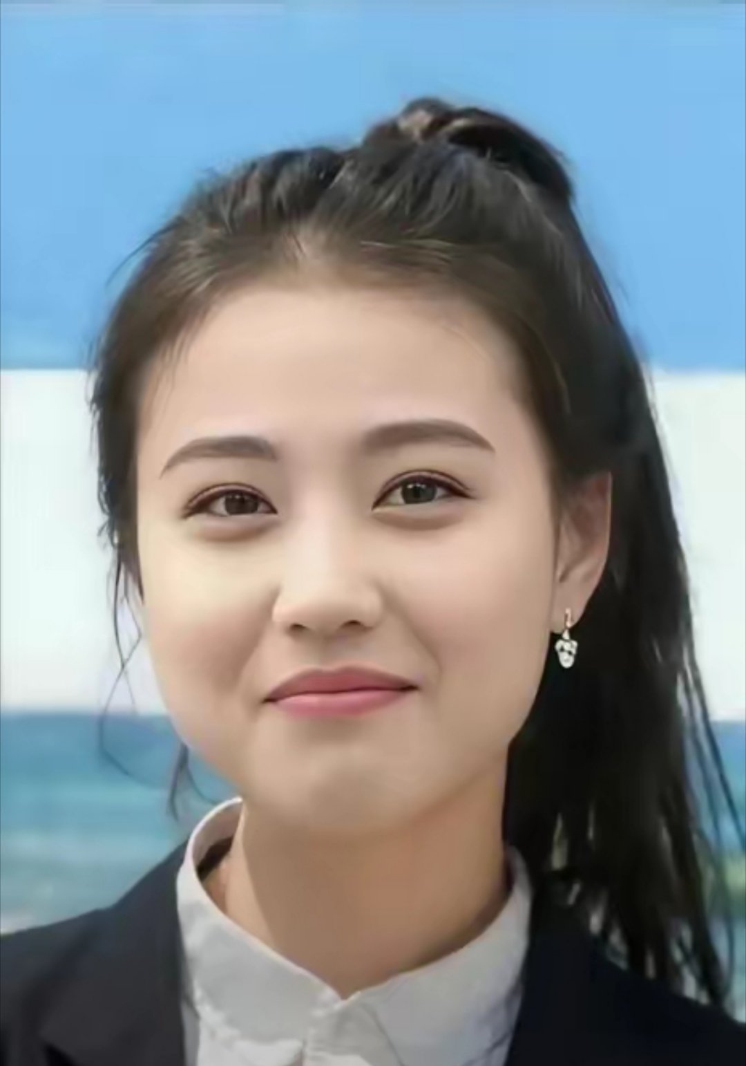 周海媚已经去世一周年了  时间真的太快了，感觉好像还是昨日，原来离开已经一年了…