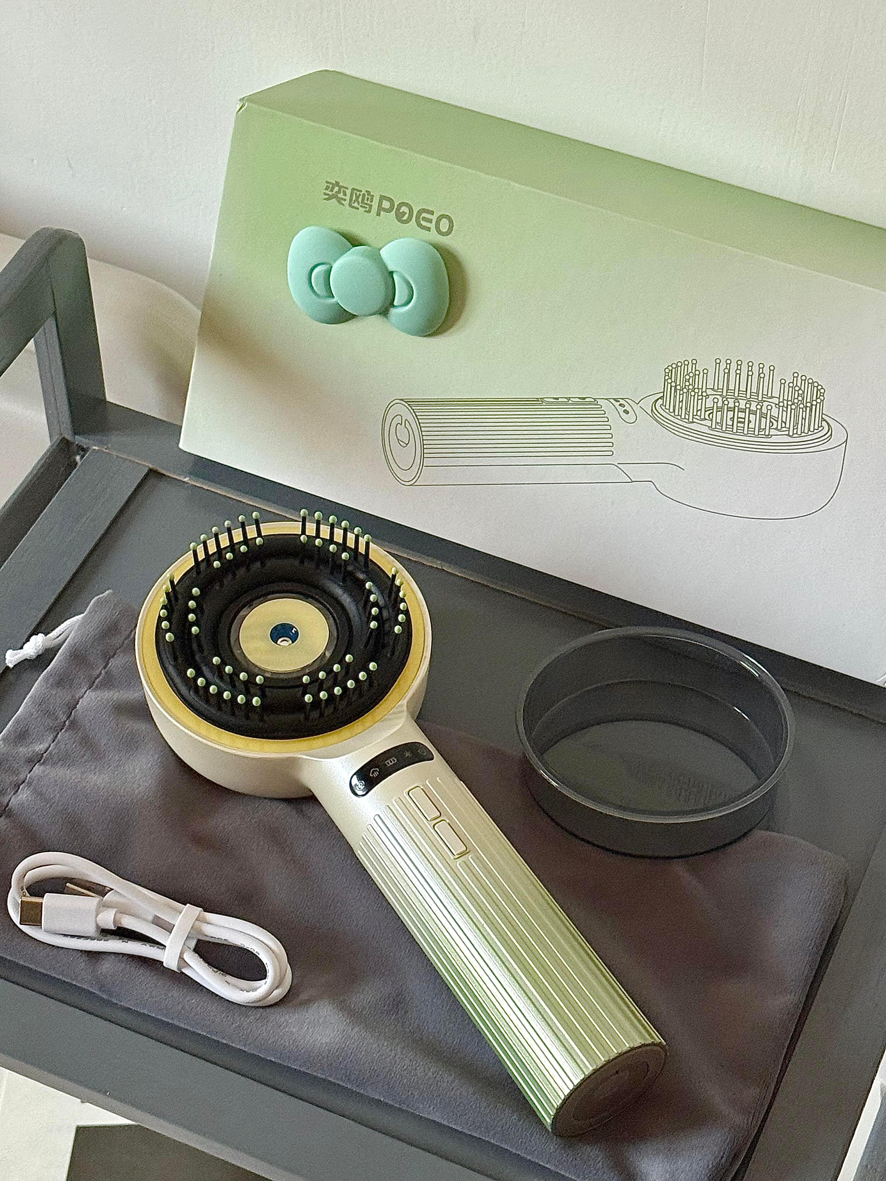 挖到宝！打开差点舍不得送人了……-毫不夸张！用过按摩梳的都说好🐮每天加班想策划