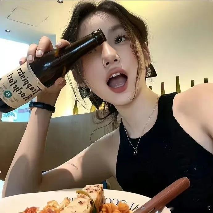 5.06今日份小说📖 🔗  🍎1.小狼狗男主系列    6本📚2.言 情