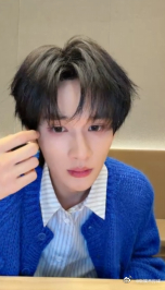 余宇涵元宵直播余宇涵复工精神状态 真的好爱看余宇涵直播营业，那种自然不做作的劲儿