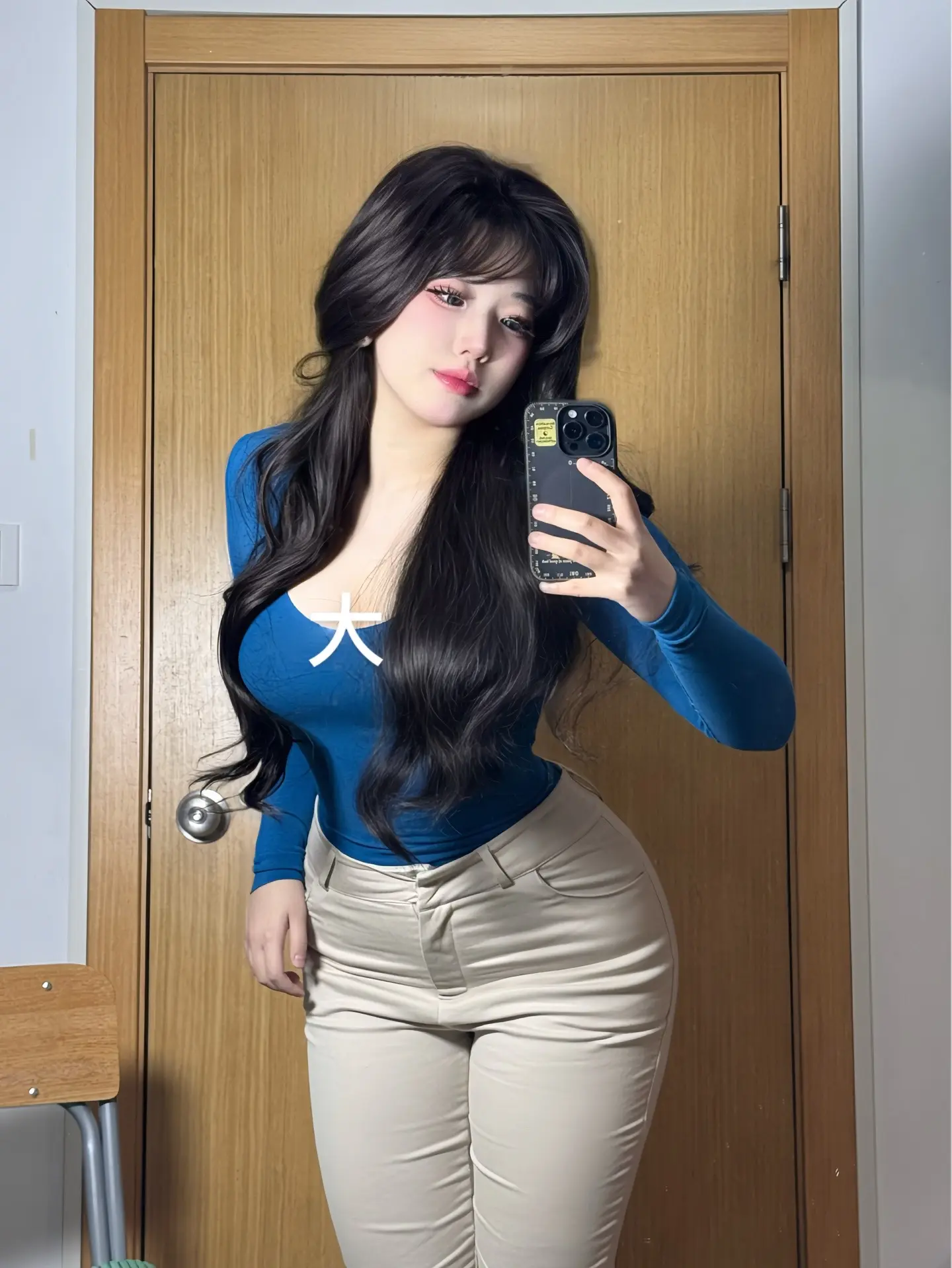 总是喜欢抱腿的话可不行啊乖孩子。