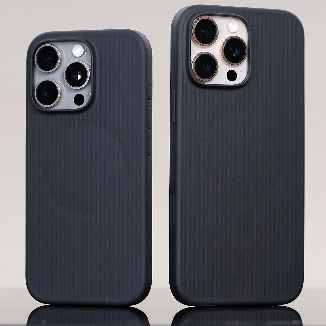16Pro/16ProMax TPU 瓦楞，整体都是软性材质，手感软糯[嘻嘻]边