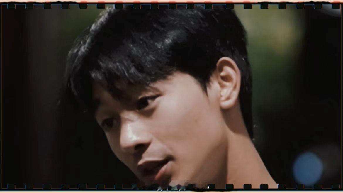 #李庚希张宥浩be拉扯感好强# 不得不说，李庚希和张宥浩的be拉扯，简直就是“相