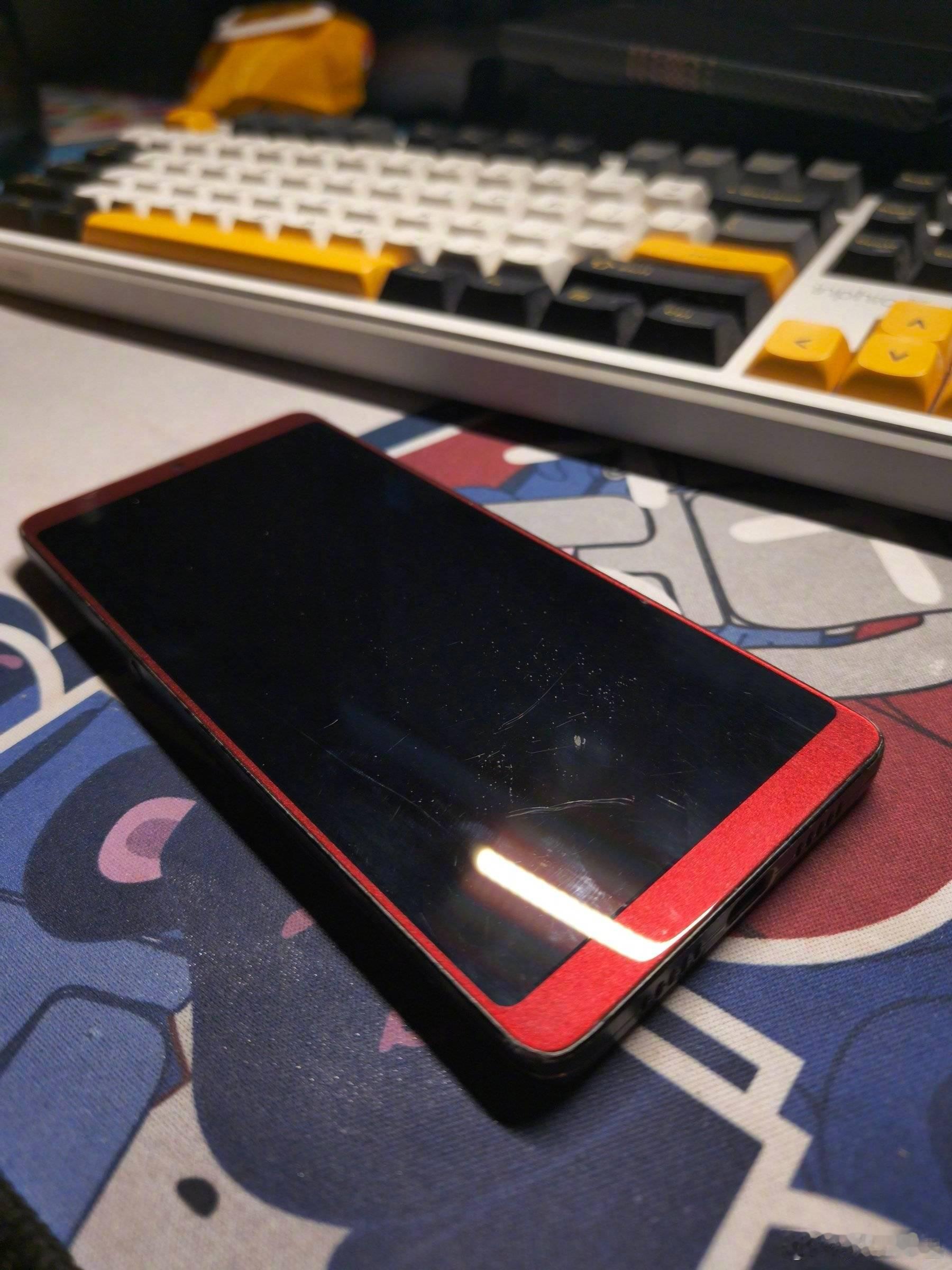 怀旧小抽屉 这个物件居然还能开机😲来自：ATZing ​​​