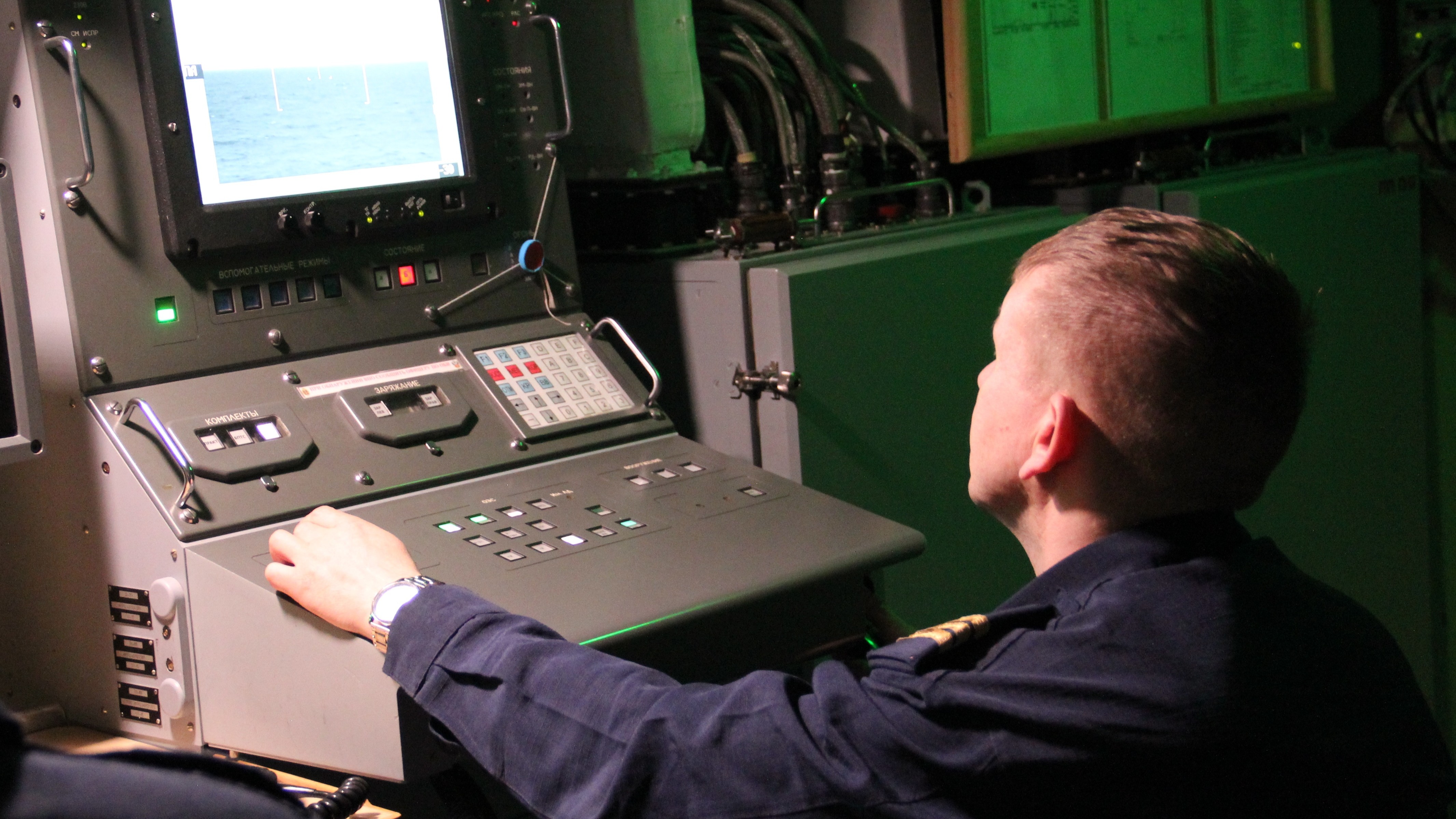 在“佩剑”的保护下  2026年4月23日，俄罗斯国家电视广播公司摩尔曼斯克频道