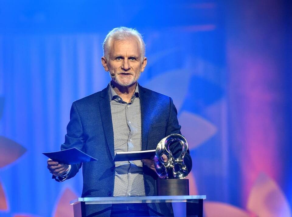 诺贝尔到底听谁的 白俄罗斯异议人士、诺贝尔奖得主毕亚利亚茨基。(图:路透社)
(