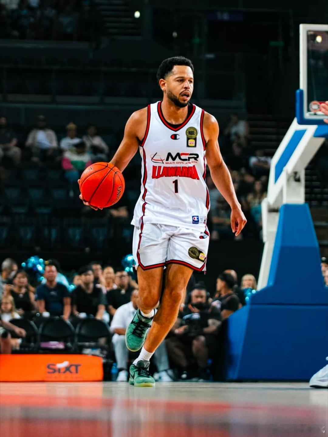 澳篮年货节，100减10大促销。cba