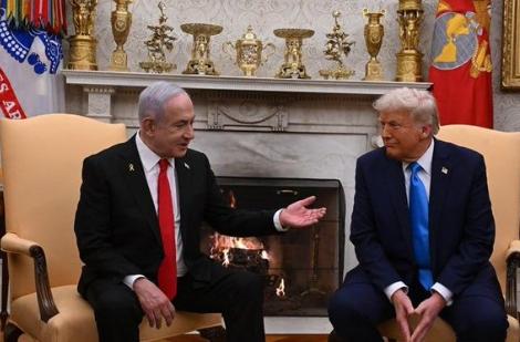 【以色列总理内塔尼亚胡将试图说服特朗普对伊朗导弹基地发动新的打击——《华盛顿邮报