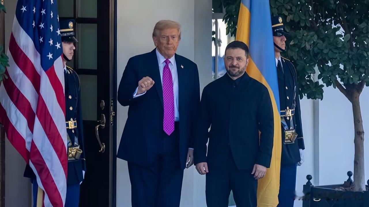 1. 泽连斯基施压中方：乌克兰对中国实在没招了：泽连斯基施压中方，称乌无招让中国