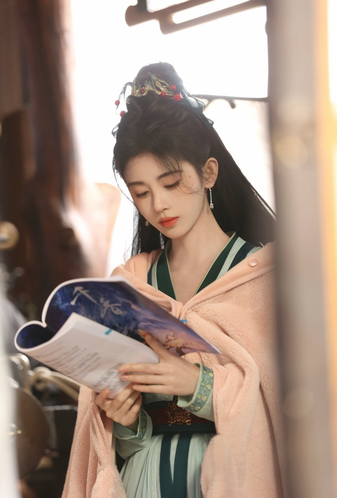 认真学习的姜黎非一枚 