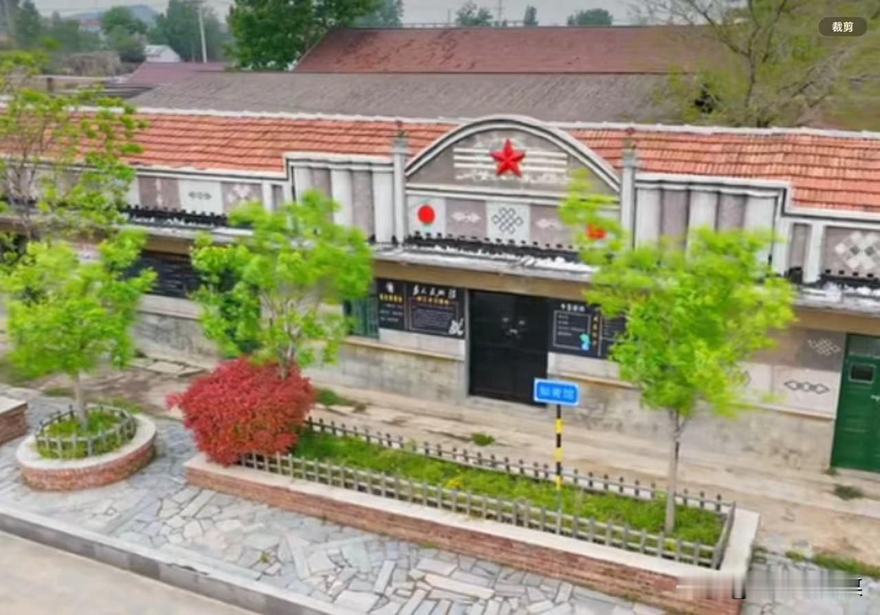 七律/前贤种德    今朝康泰
——观陈友良兄转发营子村录像随笔

李 庆和
