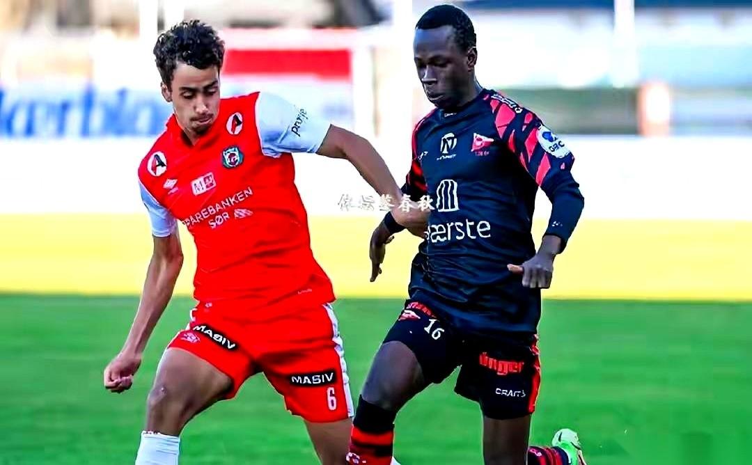 我就说吧！
前几天有人还拿孔特跟古加比，我说这根本就不是一回事儿。现在看了比赛，