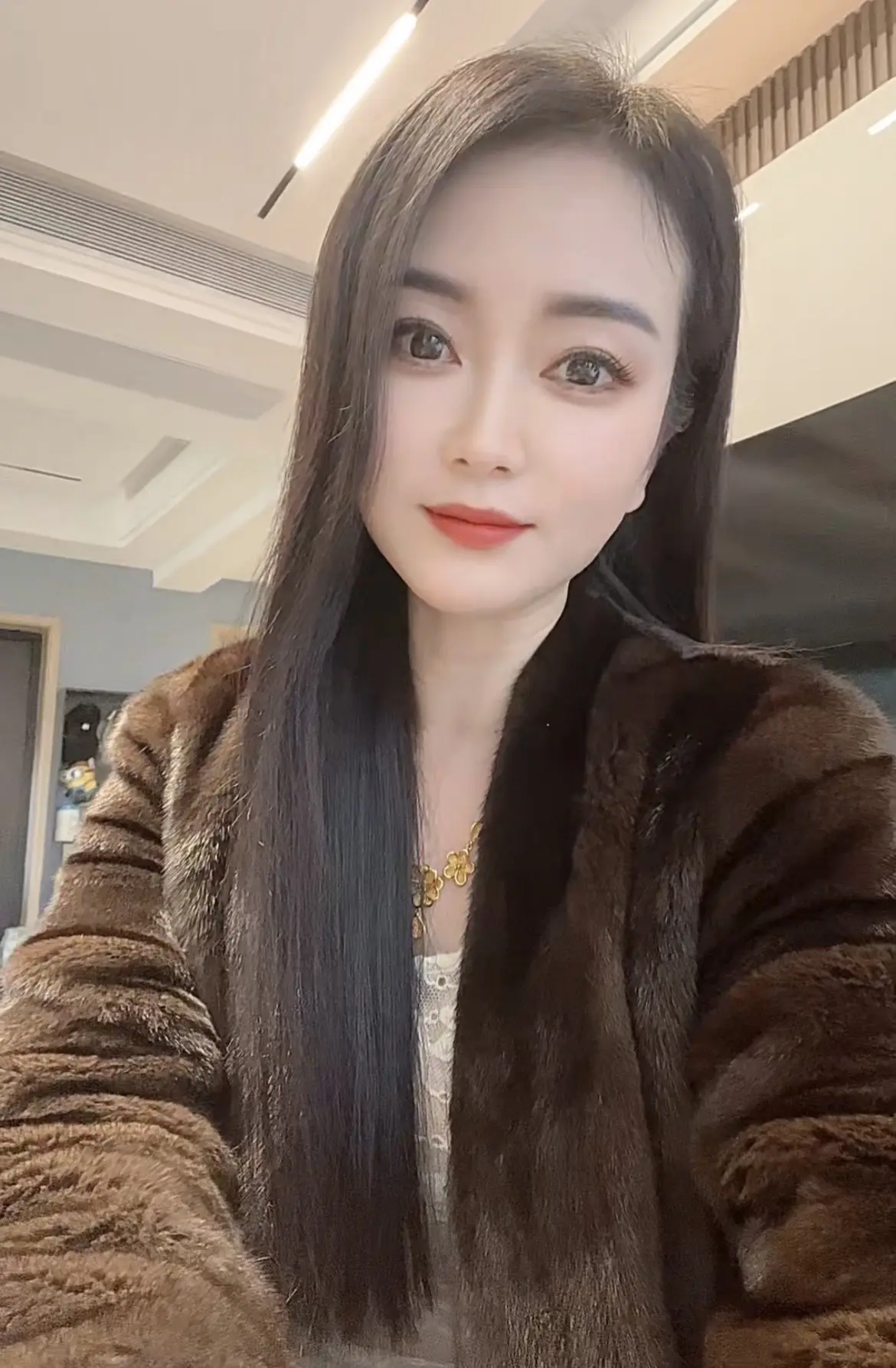 第一次听比月经还乱的歌，听几遍不知道唱的是啥