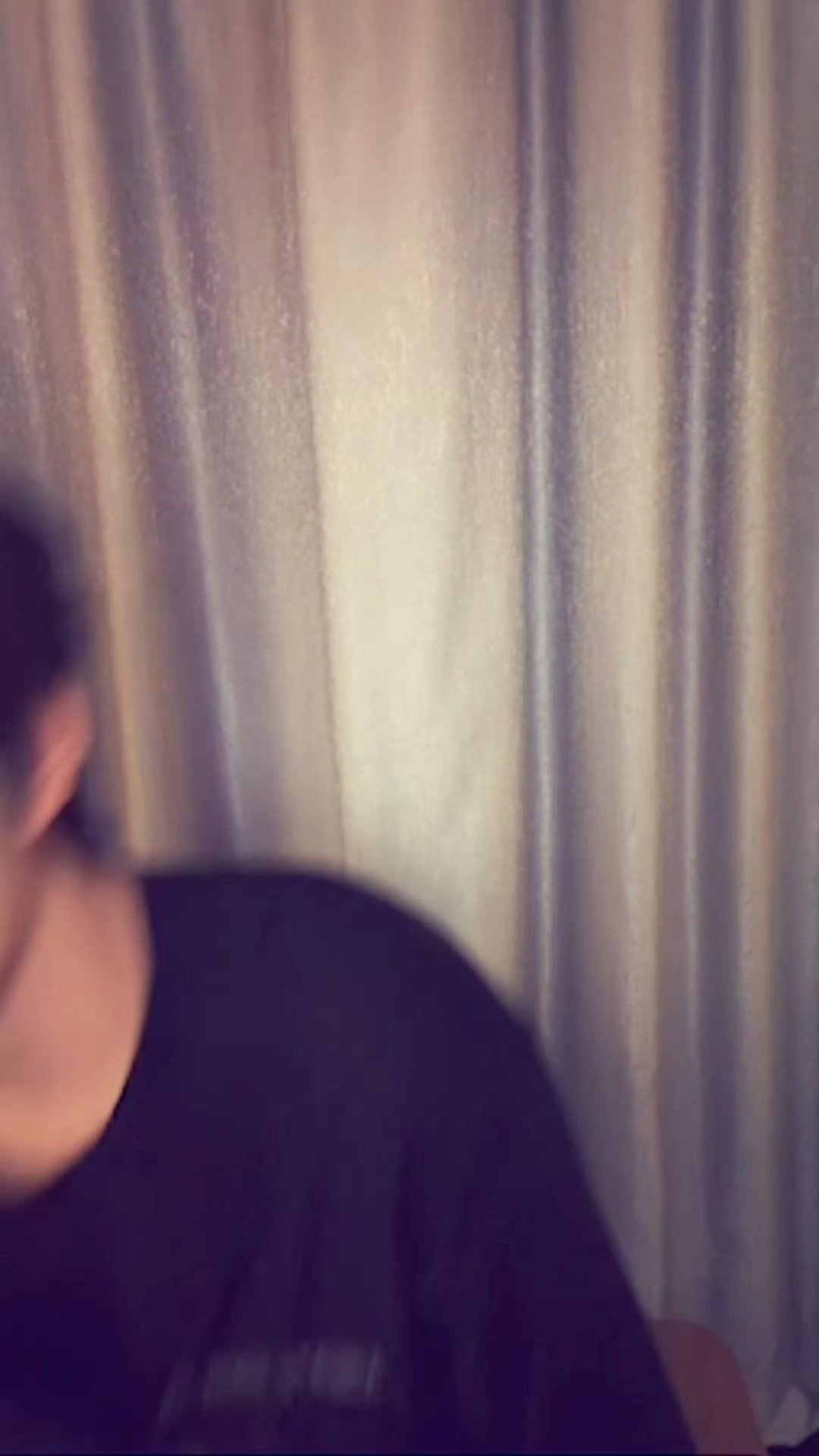 王橹杰更新笑场花絮 笑场不是缺点，是王橹杰的可爱加分项，心被搞得一团乱，也愿意一