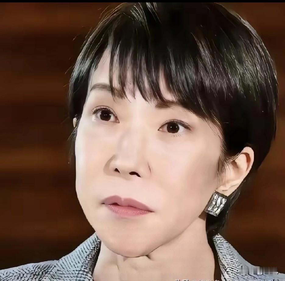 这盘棋下的太棒了。
高市早苗这下急了。
丰田、铃木等日本车企因稀土供应不足减产，