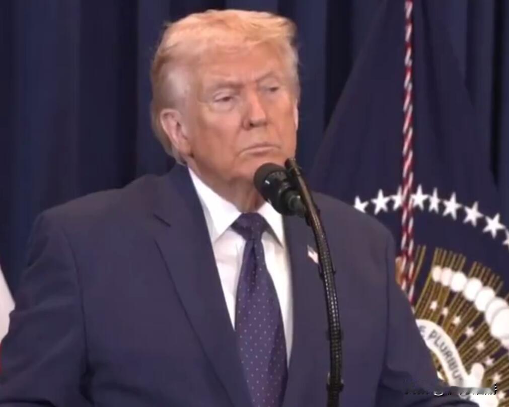 突发！当地时间 4 月 27 日实锤爆料，特朗普强势下令解散美国国家科学委员会。