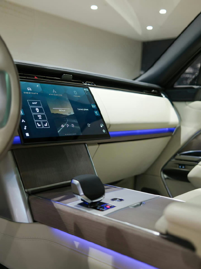 传世旗舰，揽胜创世加长版Autobiography LWB🚙长轴座舱铺就顶级半