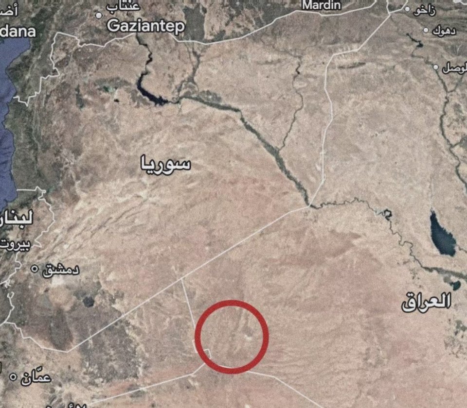 美军一加油机坠毁据称非被击落伊拉克抵抗组织称击落了一架美军KC135空中加油机，