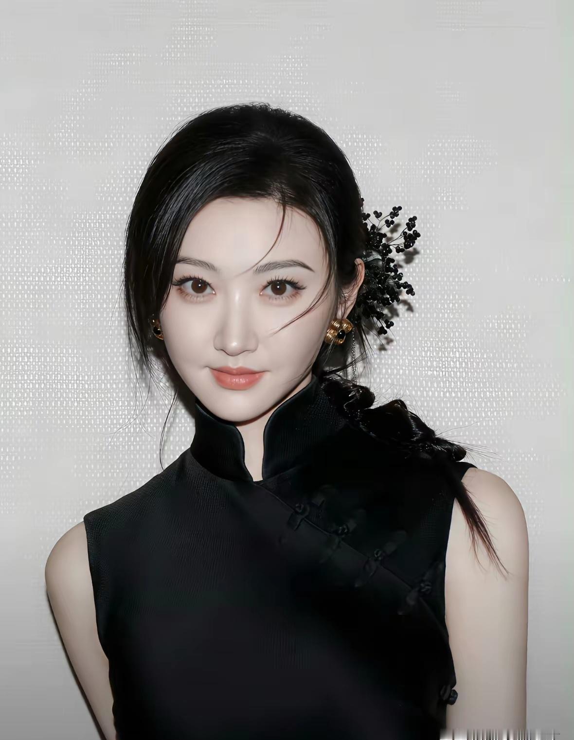 惊扰了景女士那不是我的本意富豪们的战场，关我屁事！爱咋咋滴吧！英特纳雄耐尔啥时候