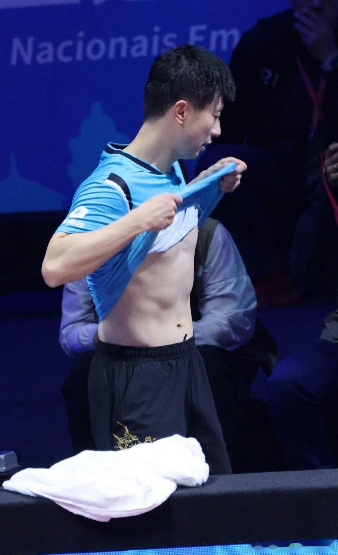 🤏🏻薄薄一片 