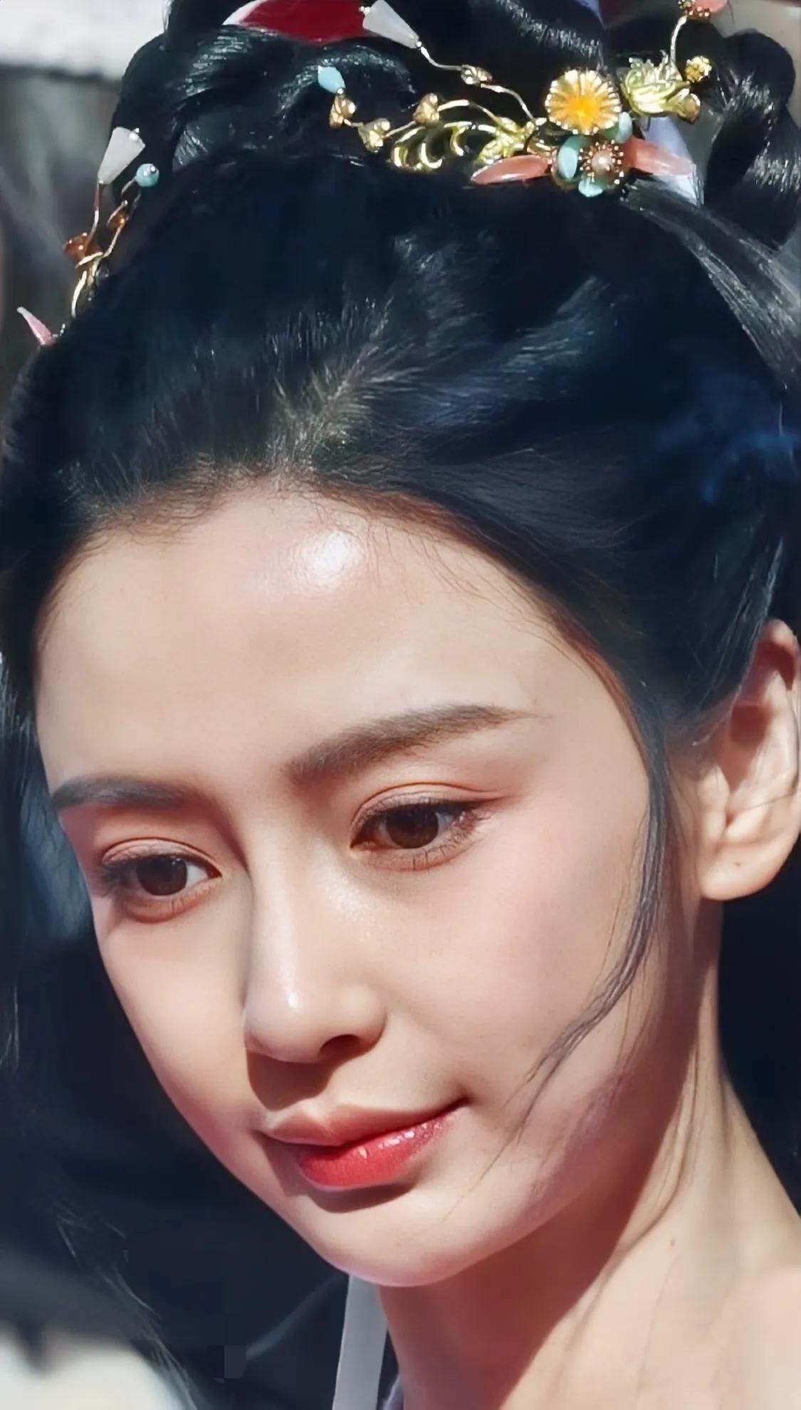 明星的医美和保养不是白做的[笑哭R]皮肤自然无敌好，要是做这么多保养还跟普通人一