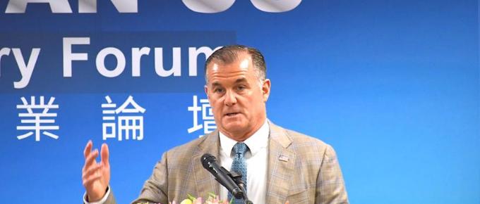 台媒报道，美军退役上将窜访台湾鼓吹不当言论！一名美军退役将领借窜访之机出席所谓论