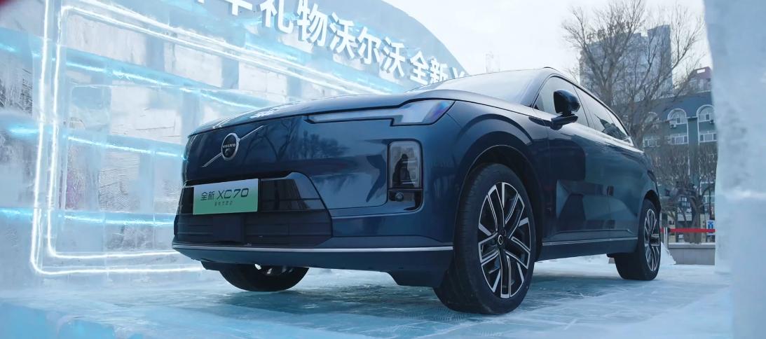 豪华车遇上冬测，沃尔沃XC70、奥迪Q5L、特斯拉Model Y，谁更安静？
 
