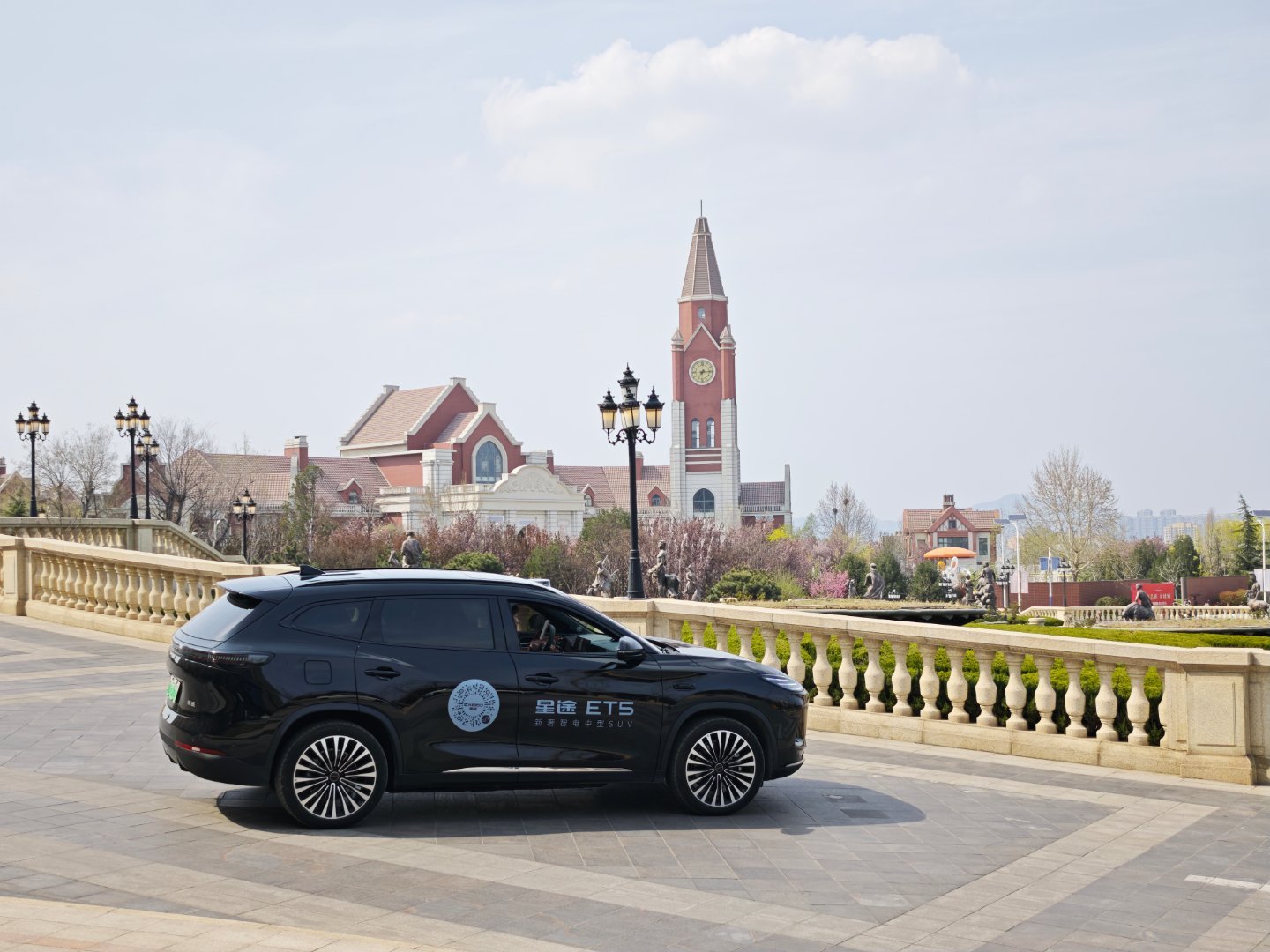 拍了一天星途ET5，最大的感受就是地平线的智驾真的追上来了，各种场景表现都足够丝