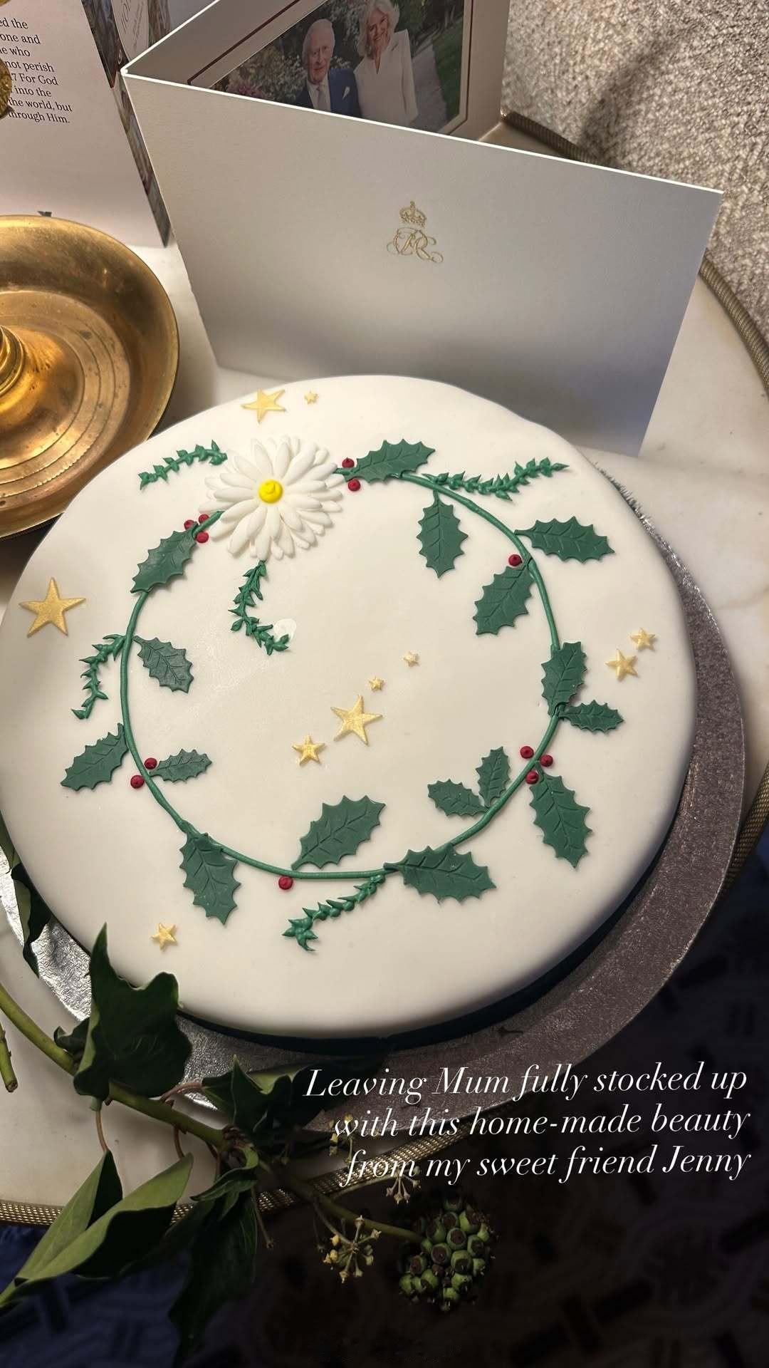 英国王室  昨天维多利亚女皇的曾曾曾孙女、爱丁堡公爵菲利普亲王的岁表妹Lady 