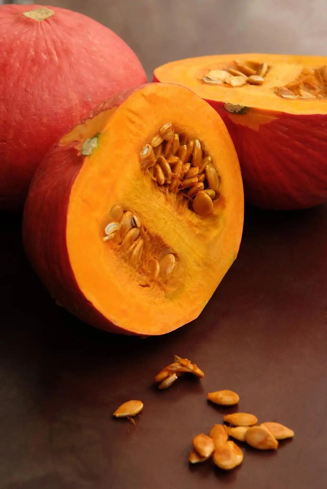 “你该出家了！”——朋友这句玩笑，暴露了成年人的顶级活法
过年前聚餐，朋友突然给