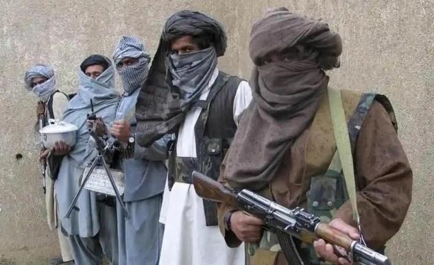 塔利班一天都没扛住，就向联合国求援，用中方武器，巴铁炉火纯青
2月27日，巴基斯