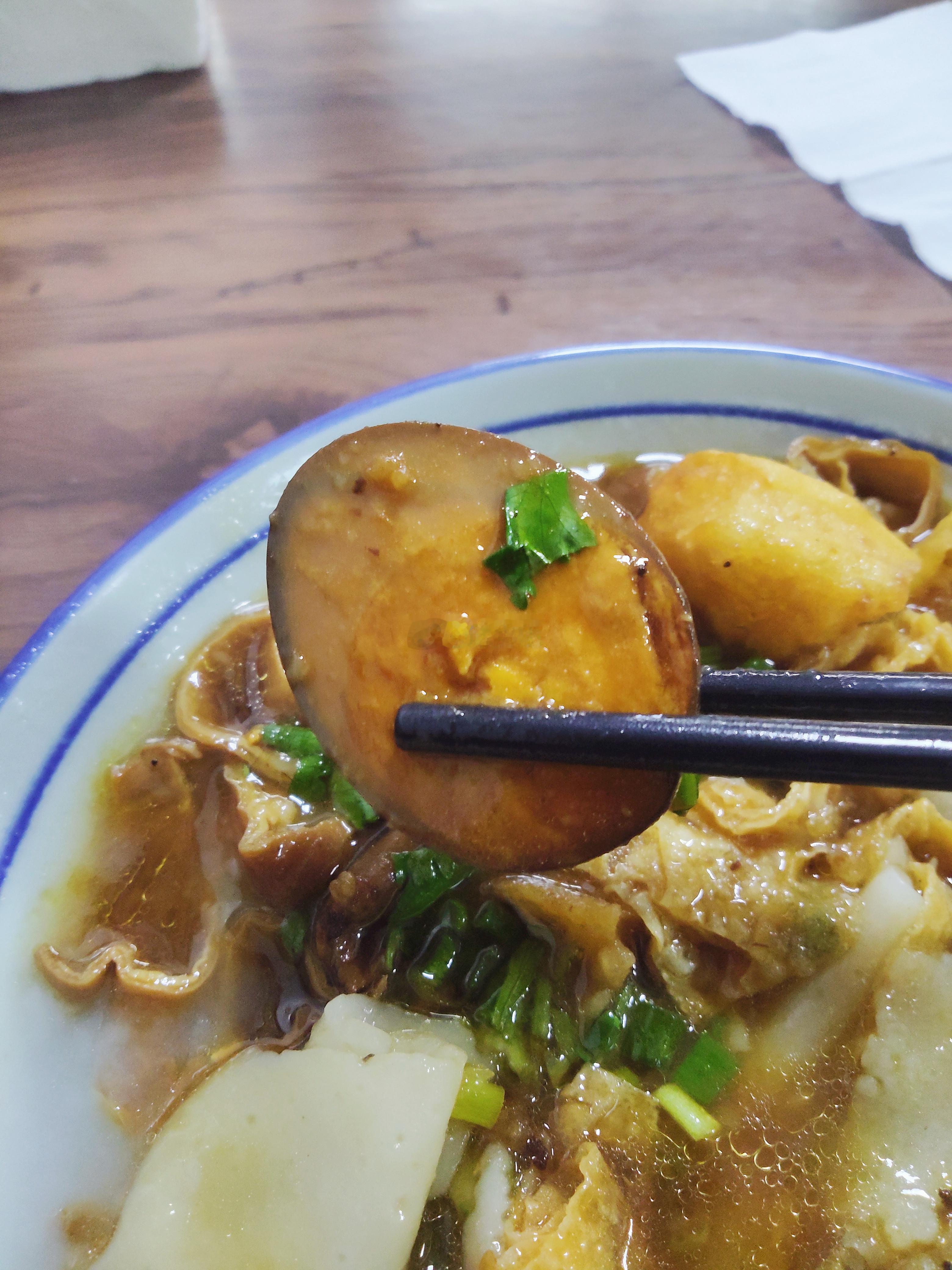 鸥汀的十卤时堂，就在海燕路欧记牛肉隔壁，不知道开了多久，反正以前是没有注意到，店