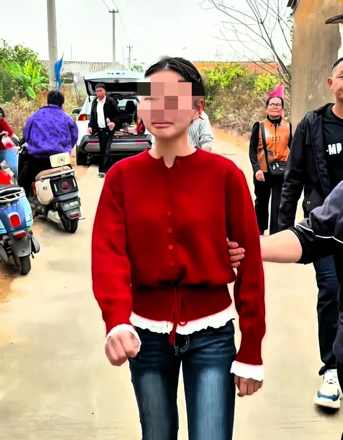 人教人，教不会，
事教人，一次就够，
背后做手脚的人，这回背后拔凉了吧。

最近