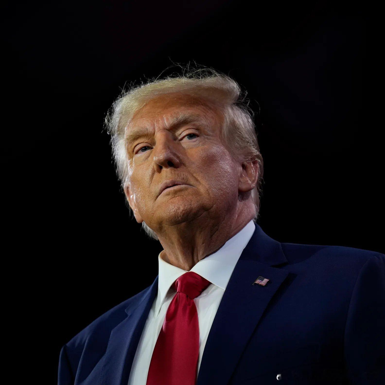 【黄金时代】据报道，川普总统称最高法院驳回其关税政策是“耻辱”，并表示他必须对法