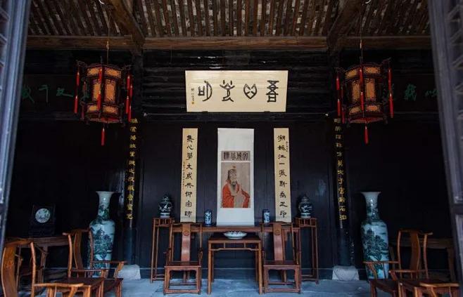 100 岁的张苍靠人奶续命，廷尉上门查他篡改粮册，一块旧麻布让对方说不出话


