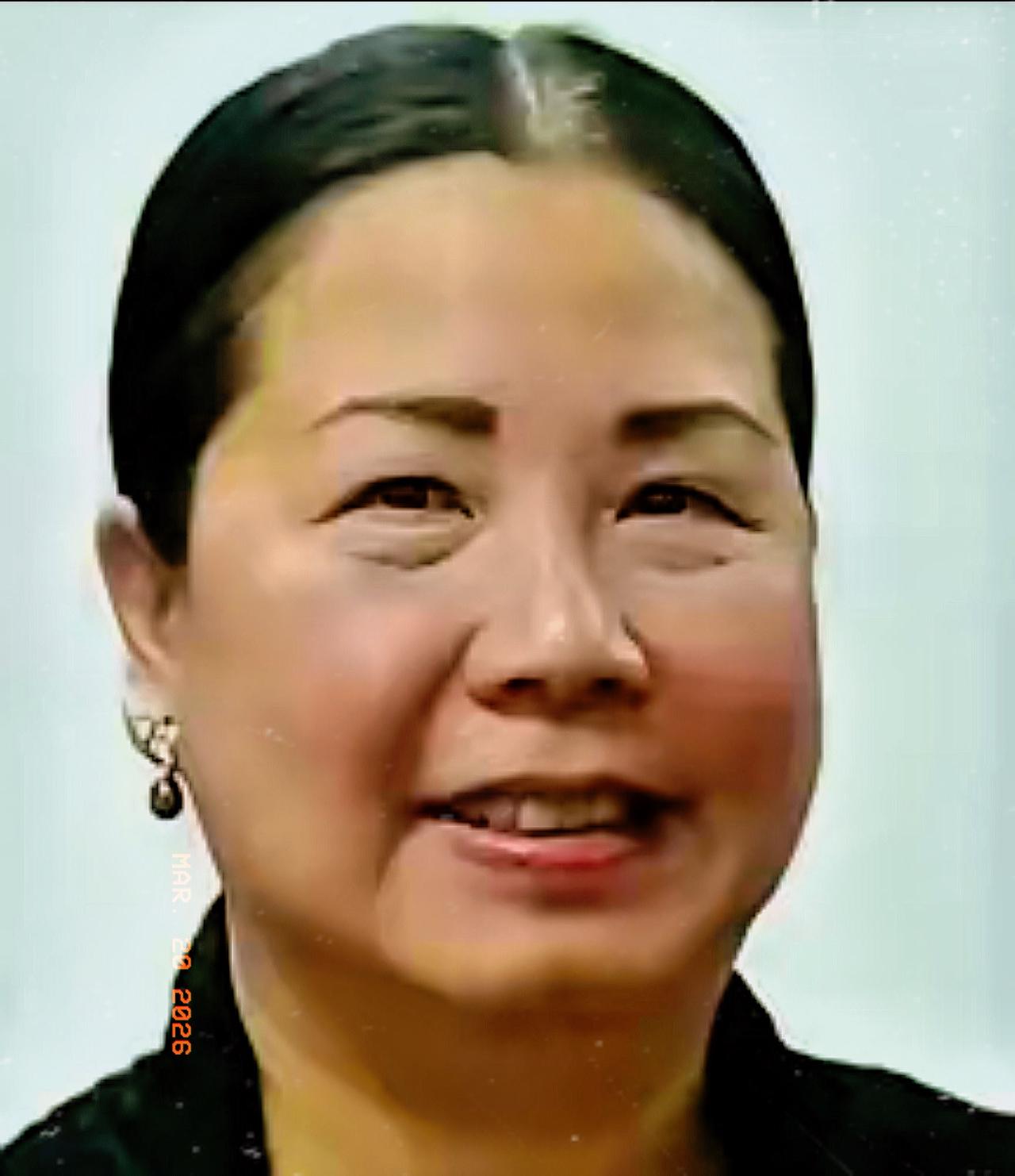 你敢信吗？一个在美国安插在中国潜伏了多年的间谍头子，居然是个天天笑眯眯、热心肠到