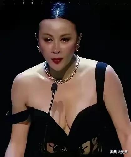 很多人心里一直有个解不开的疑惑。同样是女性隐私部位，普通人日常遮得严严实实，生怕