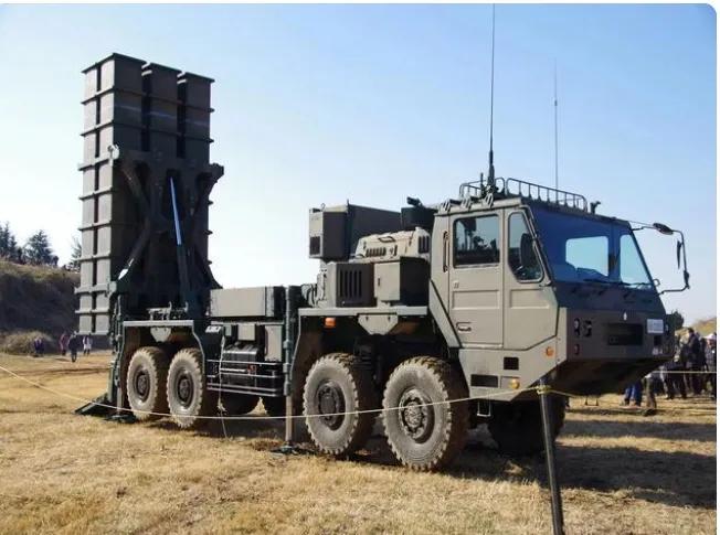 日本签字了，高市选定中日主战场，对华开第

谁能想到，日本右翼硬要把自己架在火上