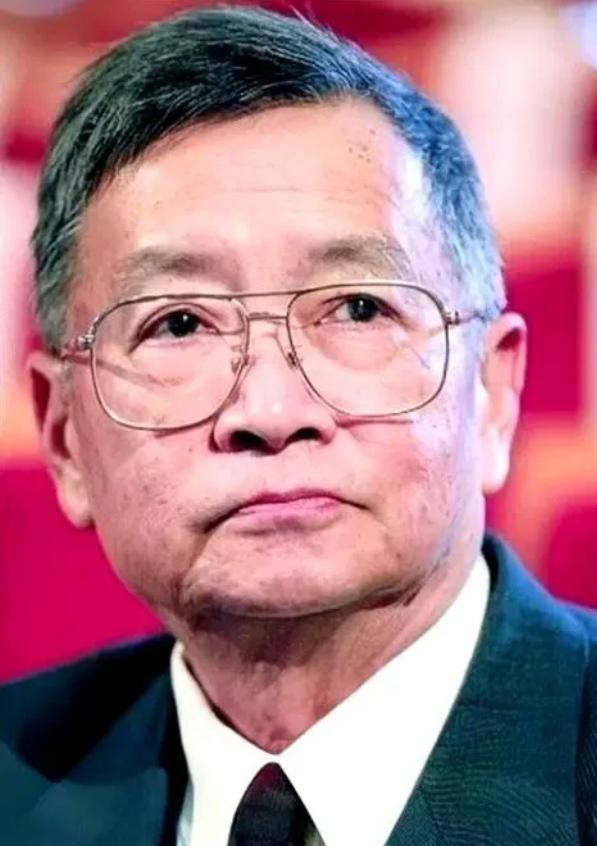 梁启超的孙子，梁思成和林徽因唯一的儿子，北大校长周培源的女婿——这样一个人，37