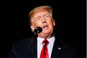 万万没想到，等来的不是高市的道歉，而是特朗普站在全世界面前，一字一句地宣布：“永