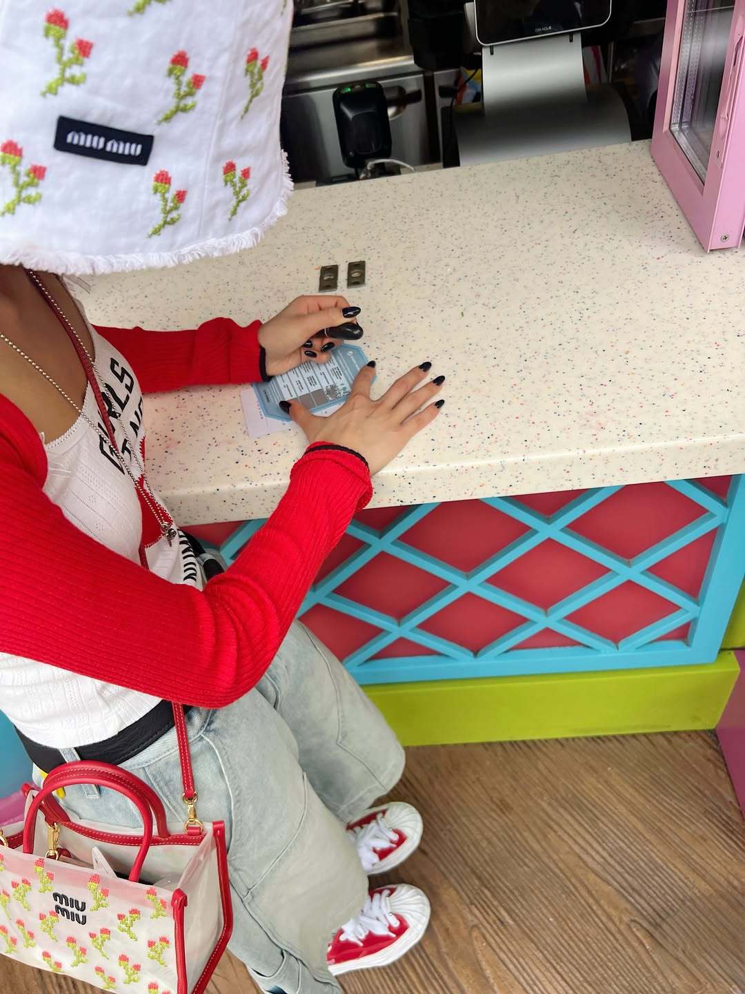 idle组合Minnie梦幻主唱🩷美食鉴赏家金咪260619 米妮ig更新Ju