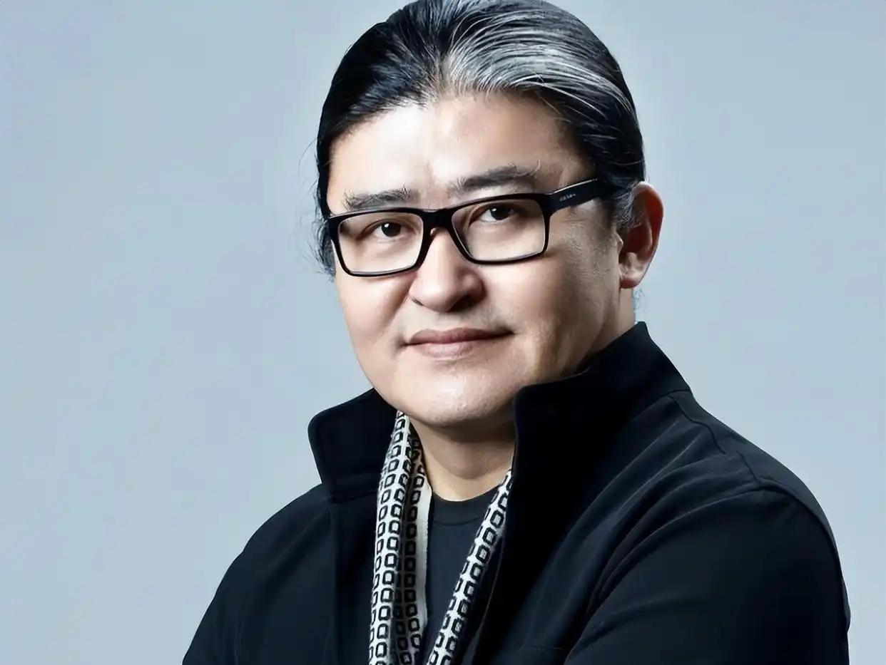 一代艺术家刘欢走了，
他不是死于折腾，
也不是死于贫穷，更不是生活不顺，而是被岁