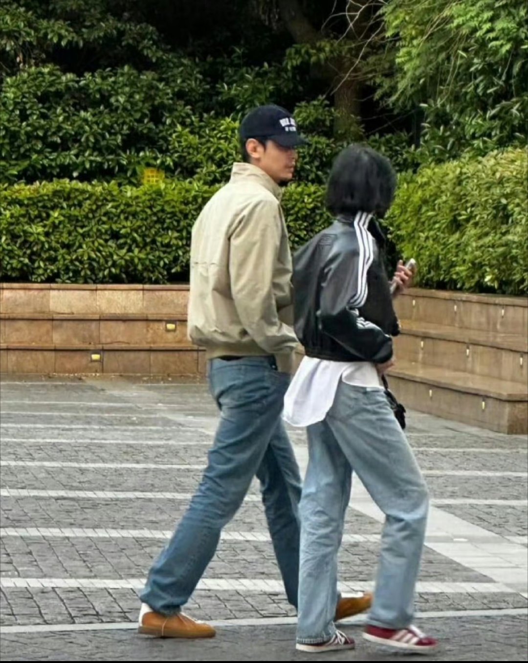 纪凌尘与韩国女友泰国度假经典名言“你喜欢过大海，我爱过你”的纪凌尘官宣新女友，竟